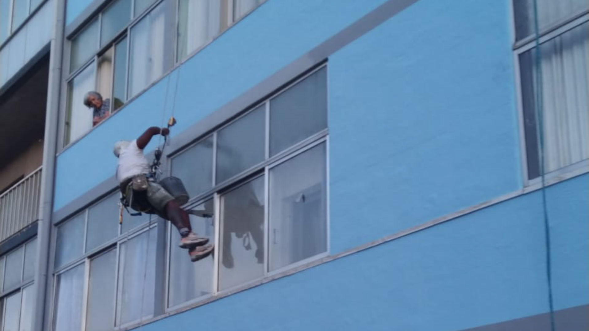 Pinturas de prédios e edificios na margem Sul, Seixal, Almada, Corroios, Fernão Ferro, Palmela, Quinta do Conde, Lisboa