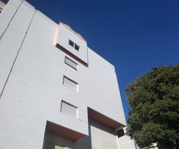 Aplicação de capoto em prédios, capotto em moradias, capoto em vivendas, capoto em paredes